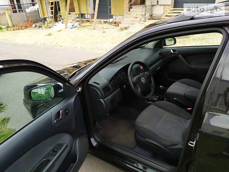 Універсал Skoda Octavia 2001 в Тернополі