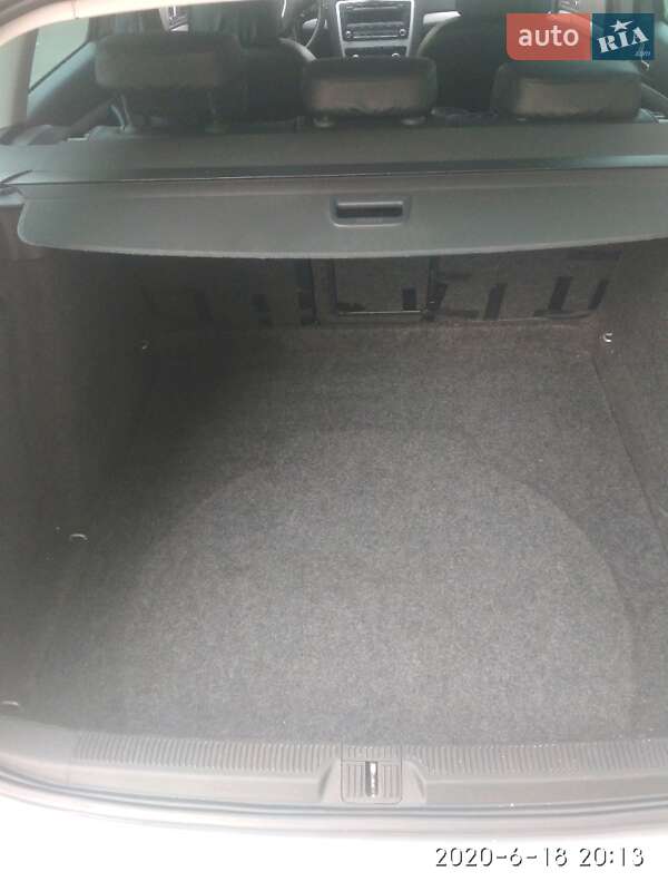 Универсал Skoda Octavia 2011 в Луцке