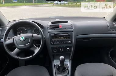 Седан Skoda Octavia 2012 в 