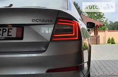 Хетчбек Skoda Octavia 2013 в 