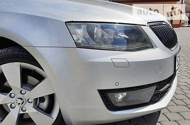 Хетчбек Skoda Octavia 2013 в 