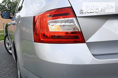 Хетчбек Skoda Octavia 2013 в 