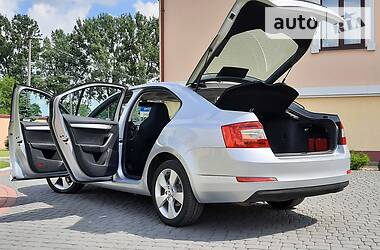 Хетчбек Skoda Octavia 2013 в 