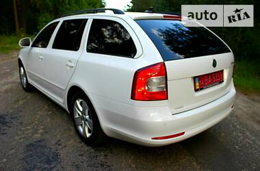 Універсал Skoda Octavia 2011 в 