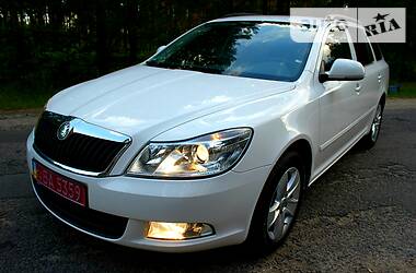 Універсал Skoda Octavia 2011 в 