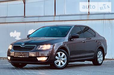 Хэтчбек Skoda Octavia 2015 в Одессе