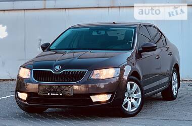 Хэтчбек Skoda Octavia 2015 в Одессе