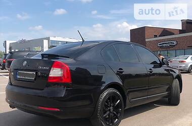 Седан Skoda Octavia 2011 в Киеве