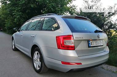 Універсал Skoda Octavia 2013 в 