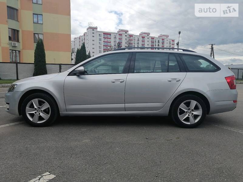 Універсал Skoda Octavia 2013 в 