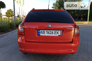 Універсал Skoda Octavia 2010 в 