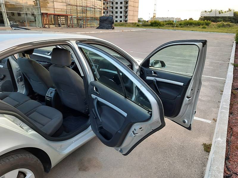 Хетчбек Skoda Octavia 2005 в Полтаві