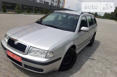 Універсал Skoda Octavia 2004 в 