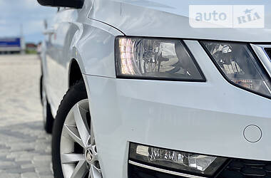 Універсал Skoda Octavia 2017 в 