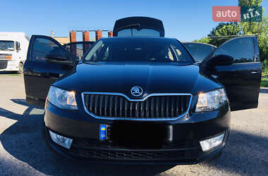 Лифтбек Skoda Octavia 2017 в Ивано-Франковске