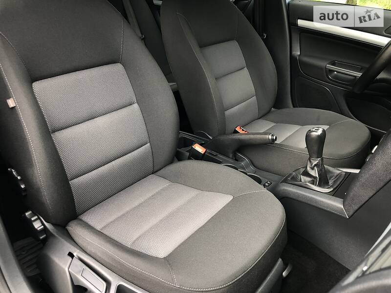 Універсал Skoda Octavia 2007 в Дрогобичі