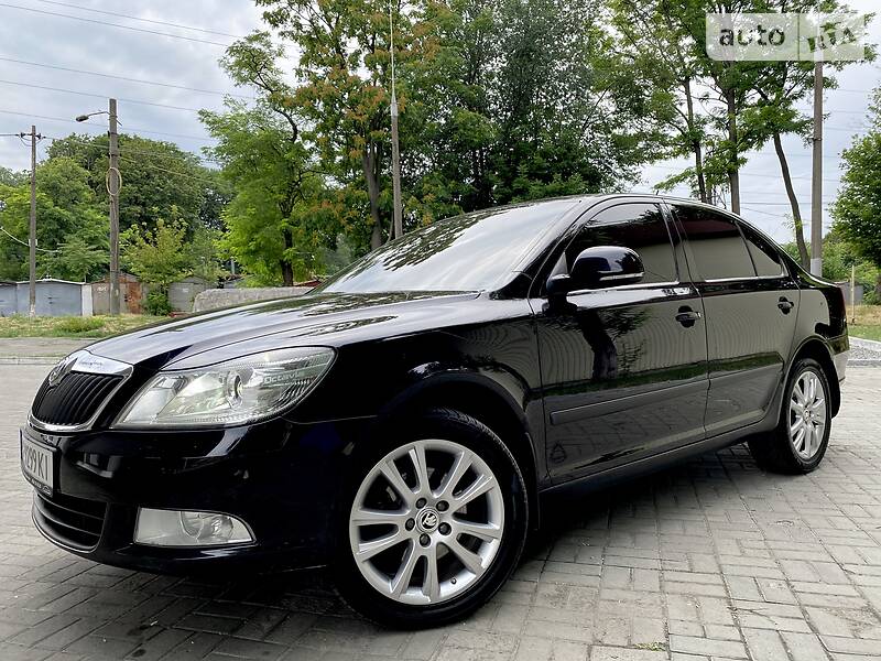 Седан Skoda Octavia 2012 в Дніпрі
