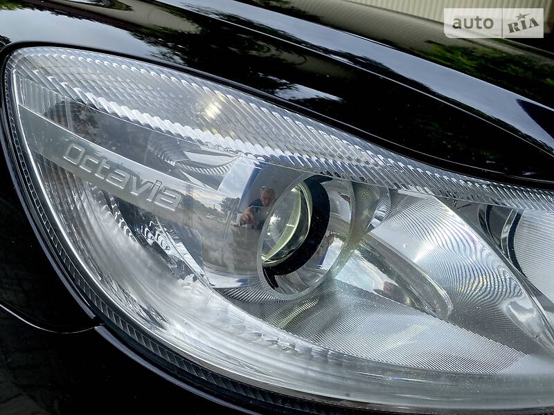 Седан Skoda Octavia 2012 в Дніпрі