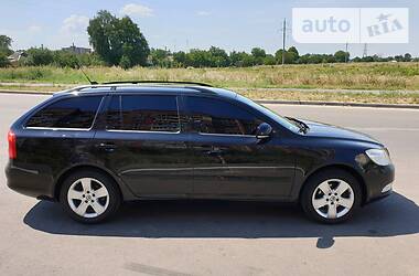 Универсал Skoda Octavia 2009 в Полтаве