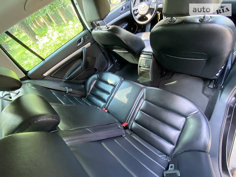 Універсал Skoda Octavia 2010 в Бучі