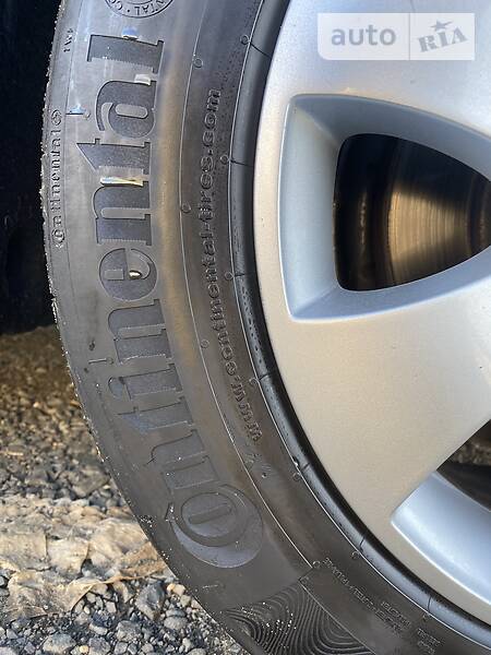 Седан Skoda Octavia 2012 в Луцьку