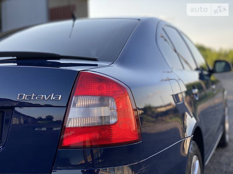 Седан Skoda Octavia 2012 в Луцьку