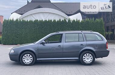 Универсал Skoda Octavia 2008 в Стрые