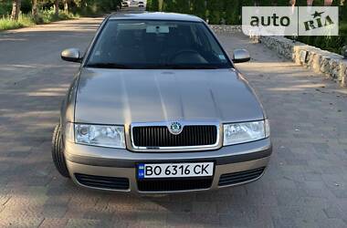 Седан Skoda Octavia 2009 в Тернополі