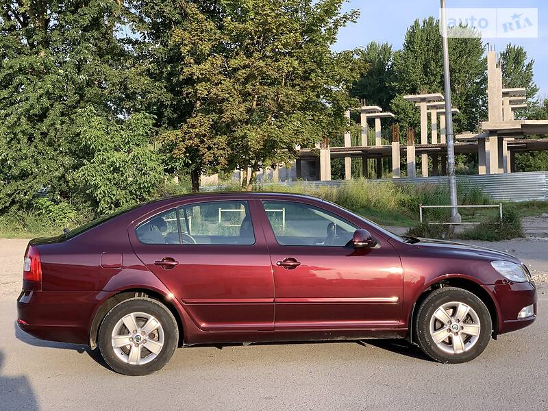 Ліфтбек Skoda Octavia 2010 в Тернополі фото 2 Ліфтбек Skoda Octavia 2010 в Тернополі