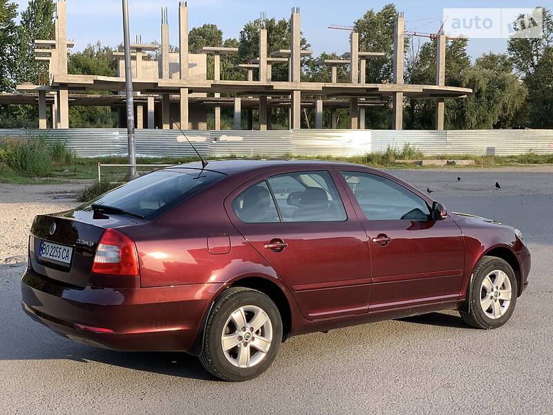 Ліфтбек Skoda Octavia 2010 в Тернополі фото 6 Ліфтбек Skoda Octavia 2010 в Тернополі