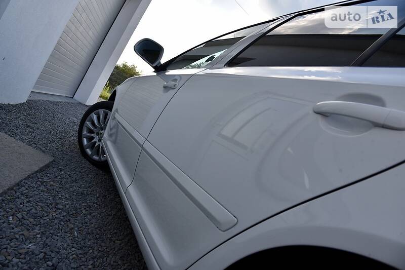Універсал Skoda Octavia 2011 в Дрогобичі