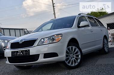 Универсал Skoda Octavia 2011 в Дрогобыче