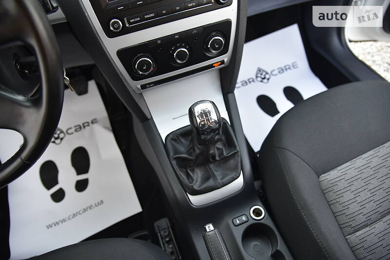 Універсал Skoda Octavia 2011 в Дрогобичі
