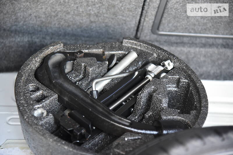 Універсал Skoda Octavia 2011 в Дрогобичі