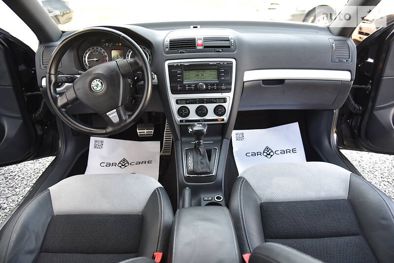 Седан Skoda Octavia 2009 в Дрогобичі