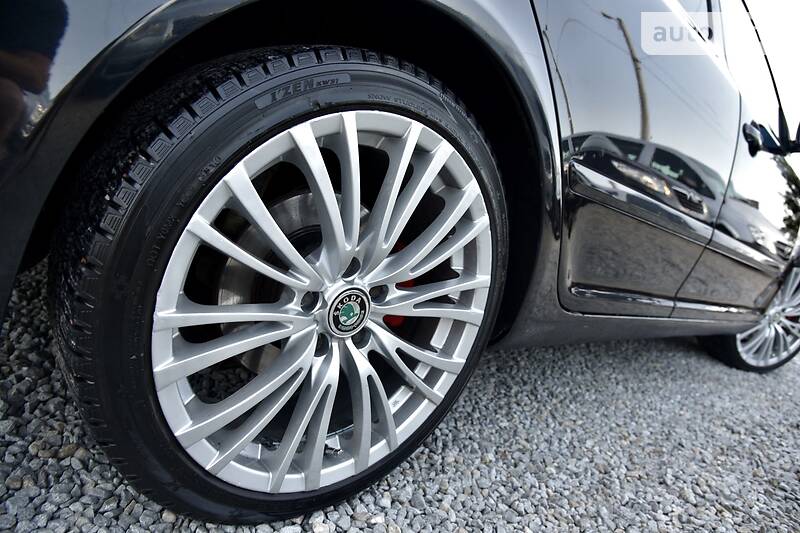 Седан Skoda Octavia 2009 в Дрогобичі