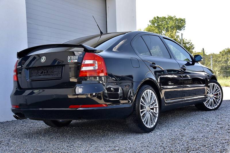 Седан Skoda Octavia 2009 в Дрогобичі