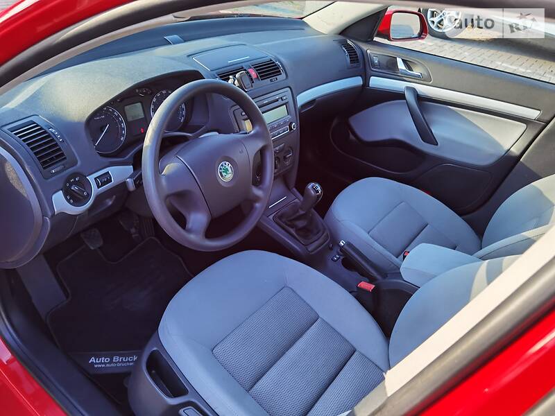 Седан Skoda Octavia 2007 в Києві фото 35 Седан Skoda Octavia 2007 в Києві