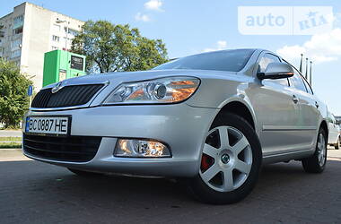 Седан Skoda Octavia 2011 в 