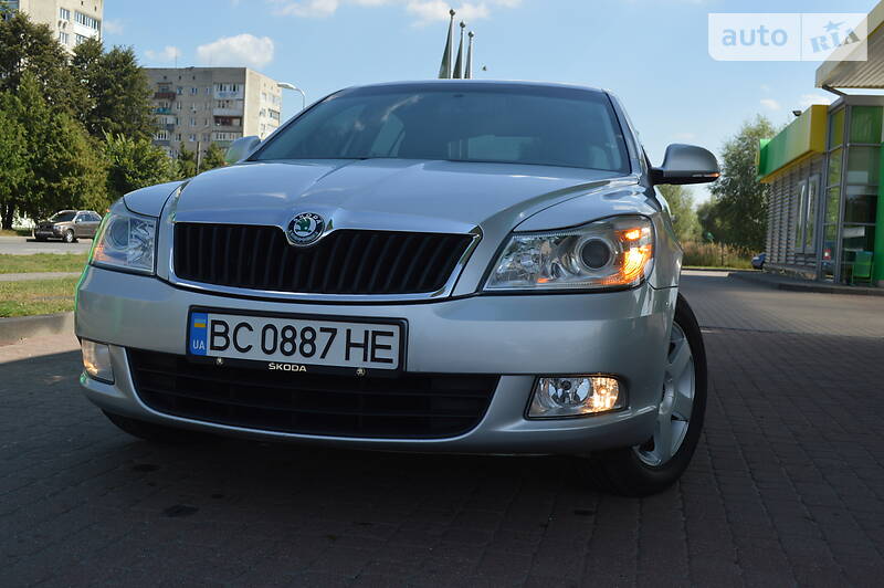 Седан Skoda Octavia 2011 в Дрогобичі