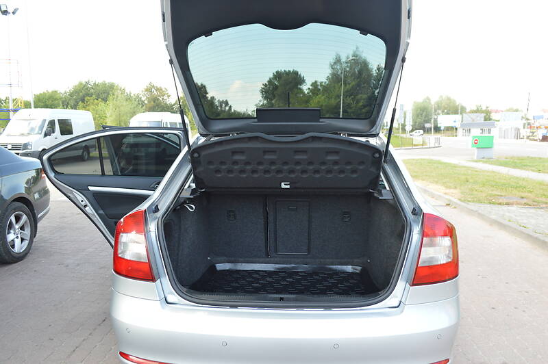 Седан Skoda Octavia 2011 в Дрогобичі