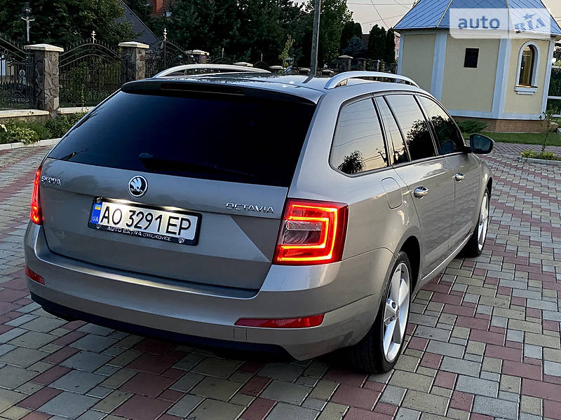 Универсал Skoda Octavia 2013 в Ужгороде
