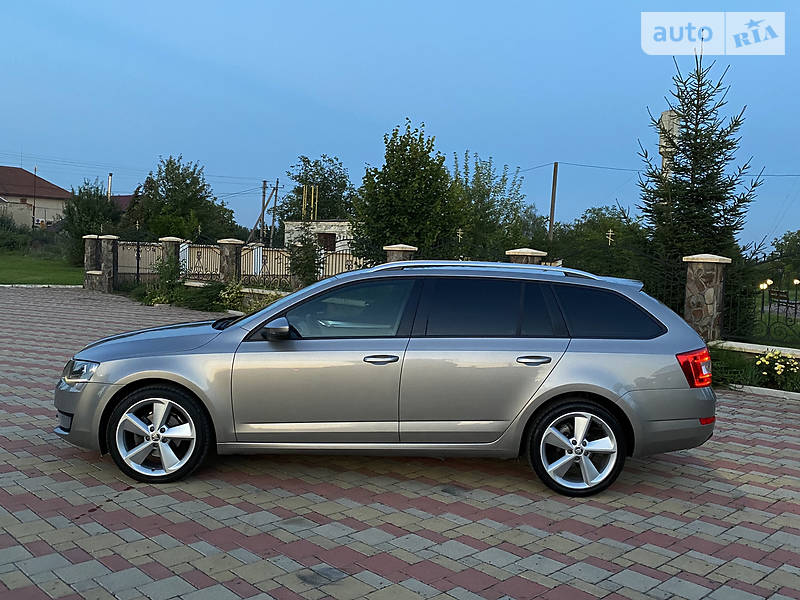 Универсал Skoda Octavia 2013 в Ужгороде