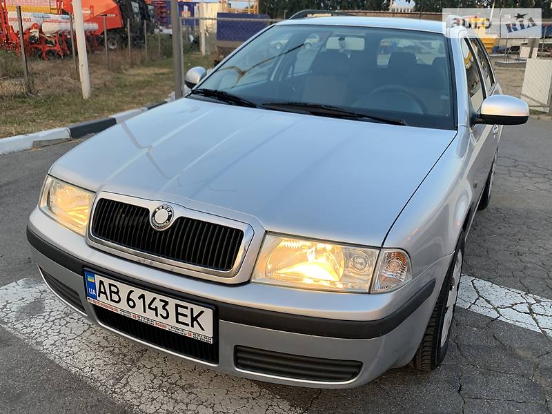 Універсал Skoda Octavia 2009 в 