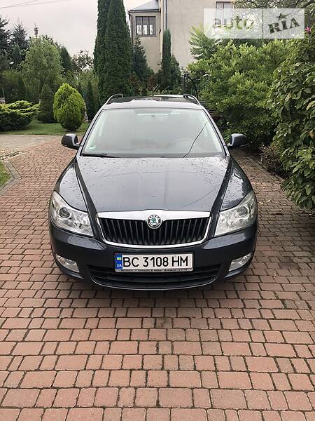 Универсал Skoda Octavia 2012 в Львове