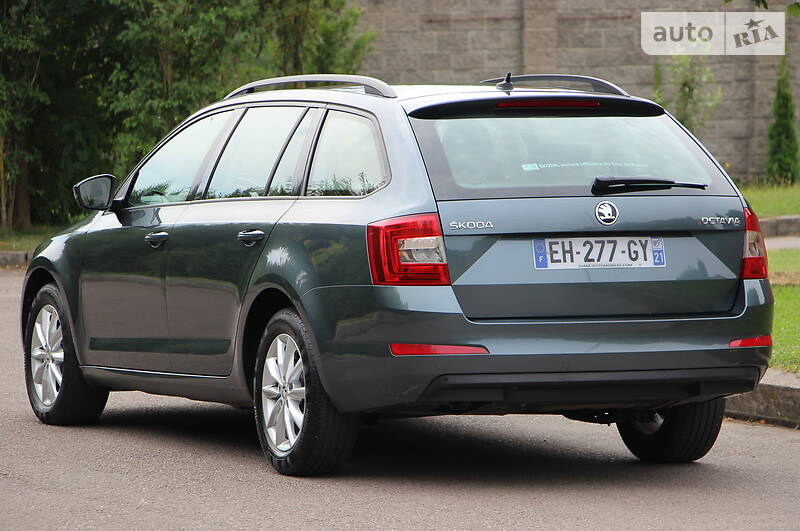Універсал Skoda Octavia 2016 в Рівному