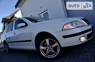 Універсал Skoda Octavia 2009 в 