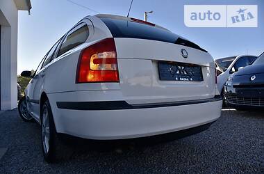Універсал Skoda Octavia 2009 в 