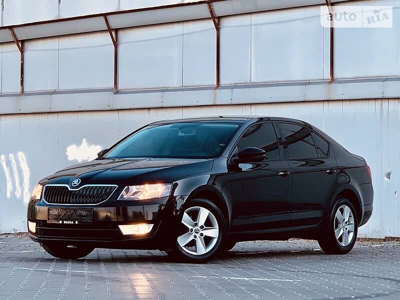 Седан Skoda Octavia 2015 в Одессе