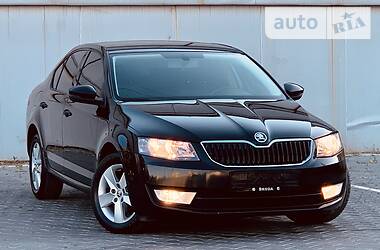 Седан Skoda Octavia 2015 в Одессе